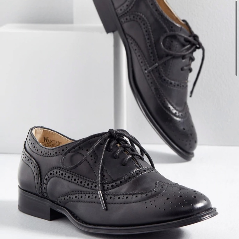 🖤ModCloth Talking Picture Oxford Flat🖤
